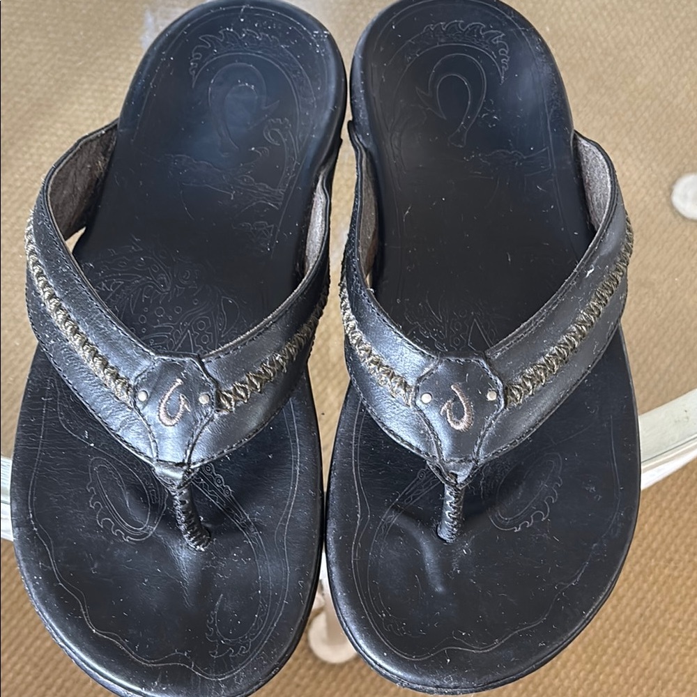 OluKai Black Flip-Flops